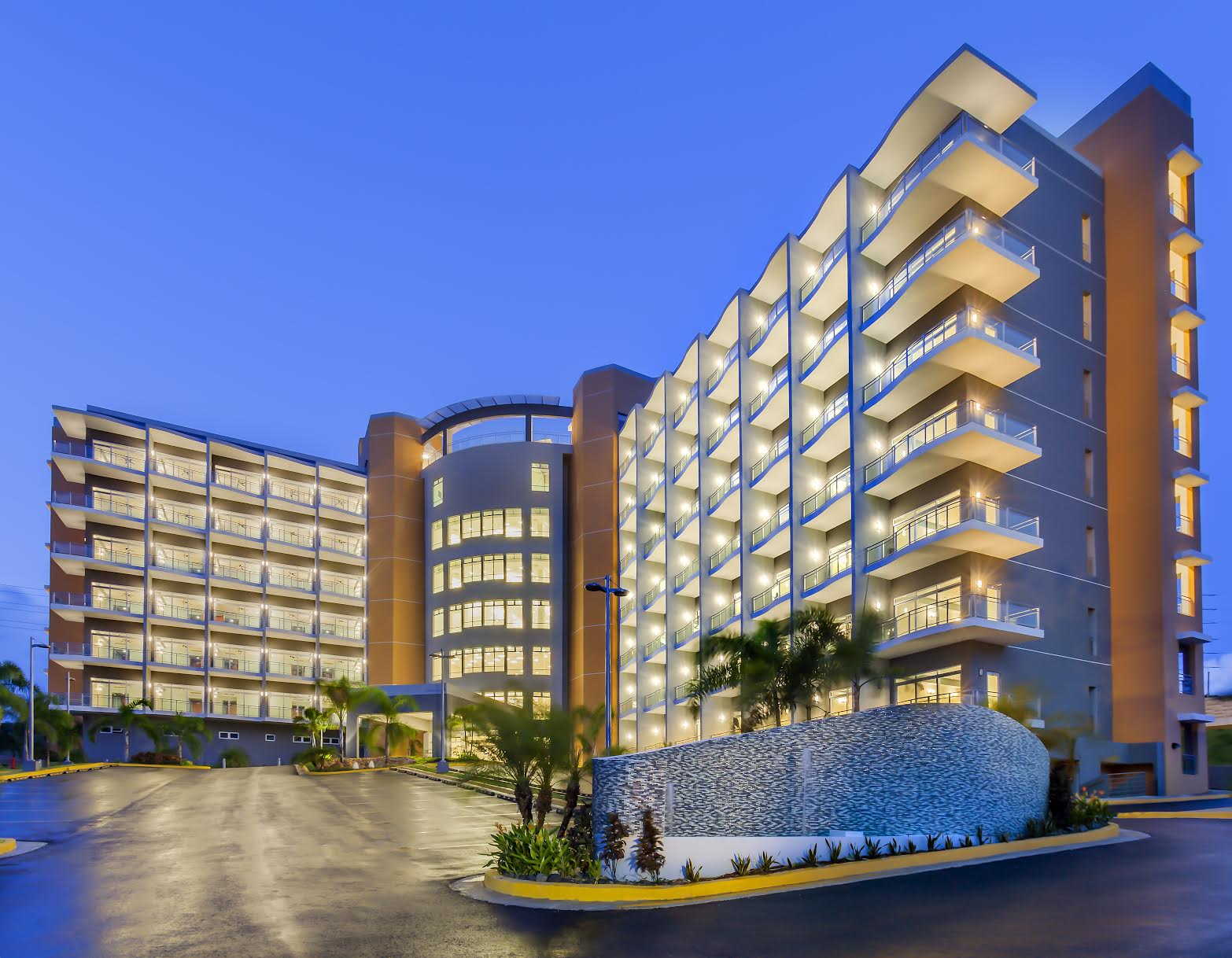 Las Cascadas Hotel