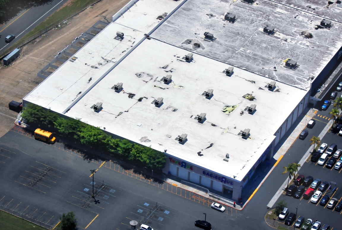 Toys “R” Us, Plaza del Este