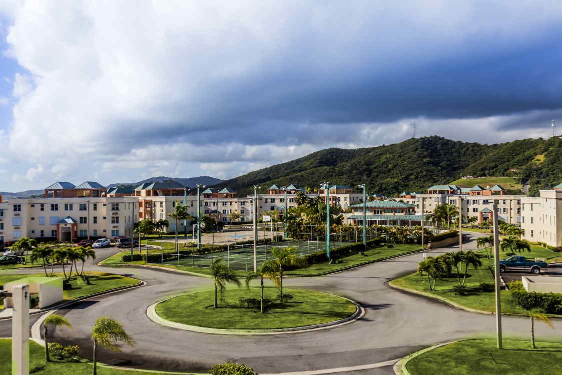 Lomas de Fajardo, Phase II