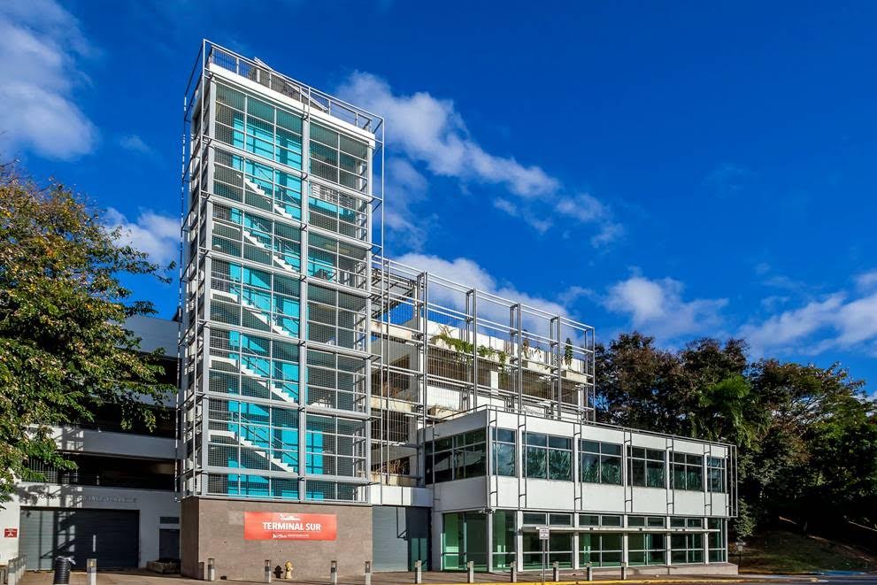 Rio Piedras South Public Transportation & Parking Building